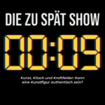 Das Cover zu Folge 009 des Podcasts Die Zu Spät Show